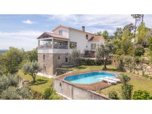 Luxe woning in Oliveira do Hospital, Distrito de Coimbra