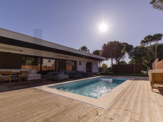 منزل ﻓﻲ Benavente, Distrito de Santarém