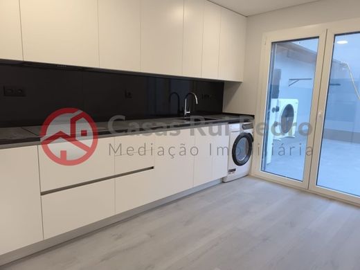 아파트 / Vila Franca de Xira, Distrito de Lisboa