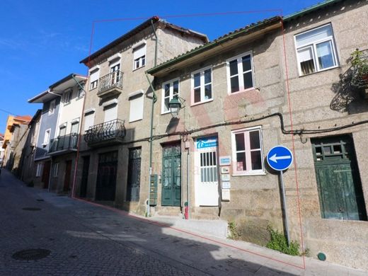 مجمع شقق ﻓﻲ Guimarães, Distrito de Braga