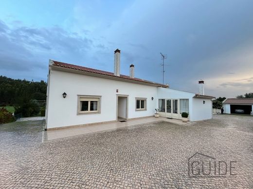 Luxe woning in Abrantes, Distrito de Santarém