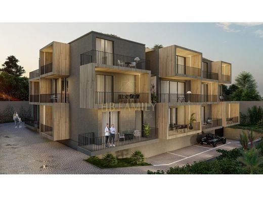 Apartment / Etagenwohnung in Funchal, Madeira