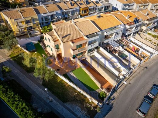 Yarɪ müstakil ev Albufeira, Distrito de Faro