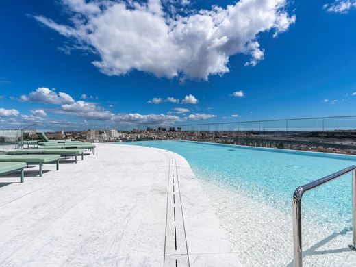 Apartment / Etagenwohnung in Lissabon, Lisbon