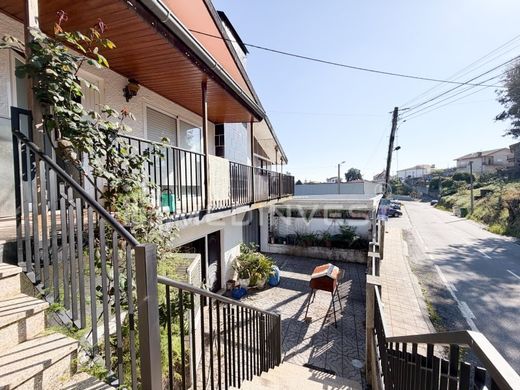 Semidetached House in Gondomar, Distrito do Porto