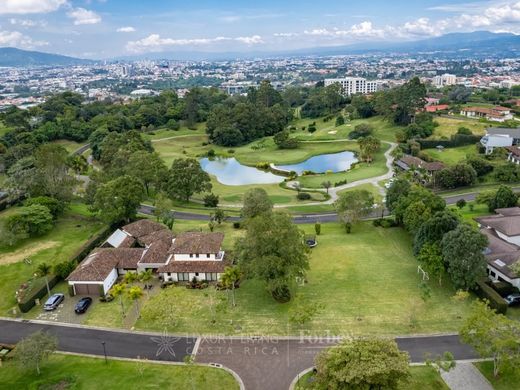 Luxury home in Curridabat, Provincia de San José