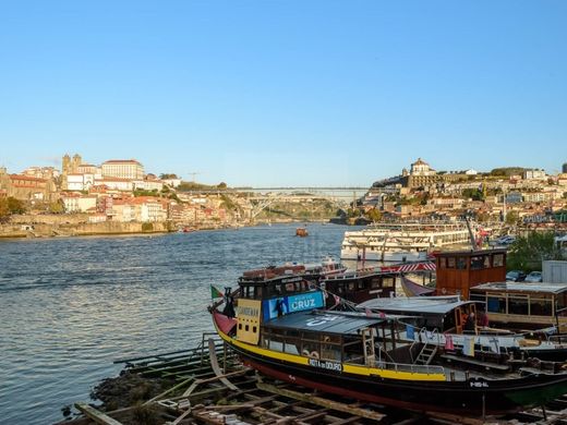 ﺷﻘﺔ ﻓﻲ فيلا نوا دغايا
, Vila Nova de Gaia