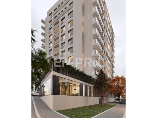 Apartment / Etagenwohnung in Vila Nova de Gaia, Distrito do Porto