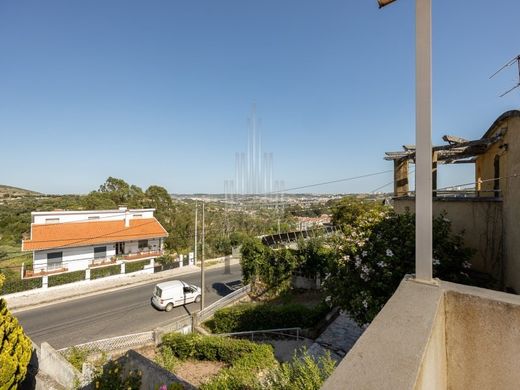 Casa Unifamiliare a Loures, Lisbona