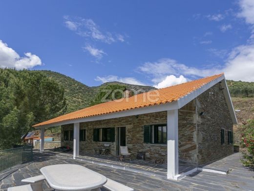 Luxury home in Freixo de Espada à Cinta, Freixo de Espada À Cinta