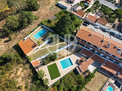 Villa multifamiliale à Setúbal, Distrito de Setúbal