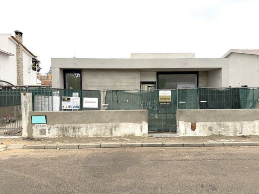 Vrijstaand huis in Seixal, Distrito de Setúbal