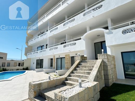 Apartment / Etagenwohnung in Albufeira, Distrito de Faro