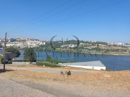 Terreno en Vila Nova de Gaia, Oporto