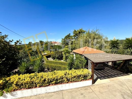 منزل ﻓﻲ Lourinhã, Distrito de Lisboa