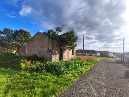 Terreno a Caldas da Rainha, Distrito de Leiria