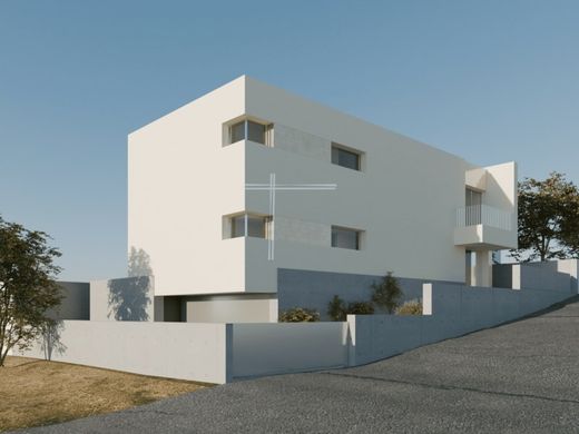 Casa Unifamiliare a Charneca de Caparica, Almada