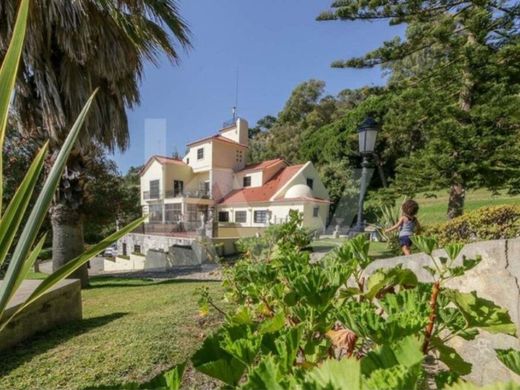 Casa di lusso a Almada, Distrito de Setúbal