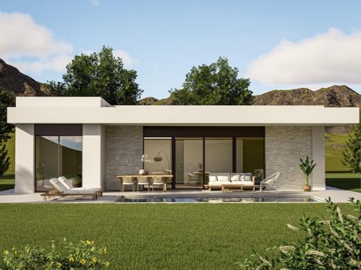 Villa en Pinoso, Provincia de Alicante