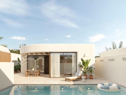 Villa in Algorfa, Alicante