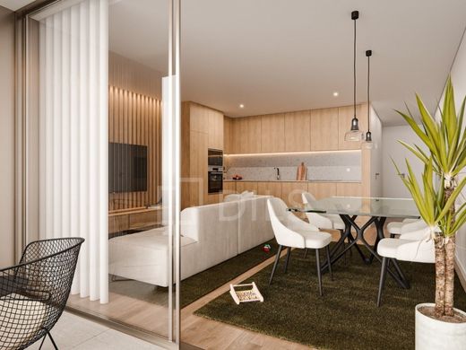 ﺷﻘﺔ ﻓﻲ Gondomar, Distrito do Porto