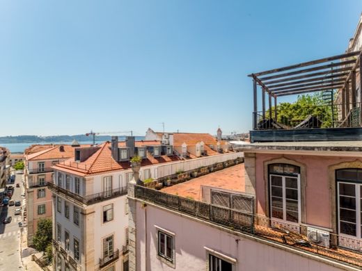 Apartment in Misericórdia, Lisbon