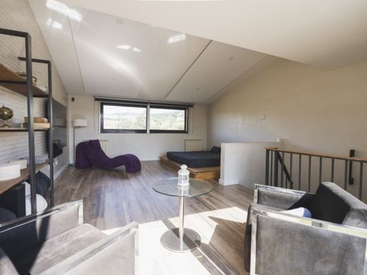 Villa Plurifamiliare a Sant Andreu de Llavaneres, Província de Barcelona