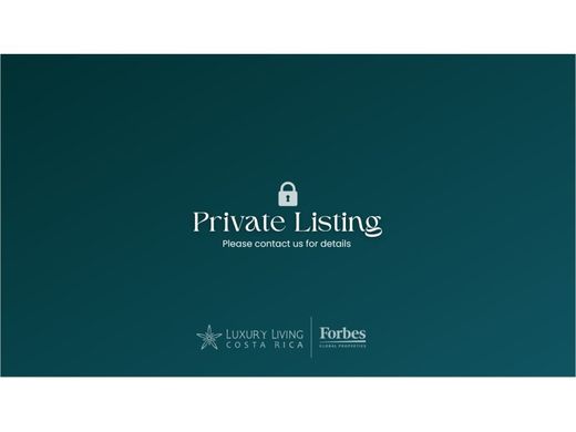 Luxus-Haus in Colón, Mora