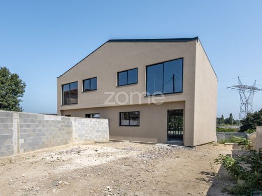 Luxe woning in Maia, Distrito do Porto