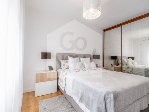 아파트 / São Domingos de Benfica, Lisbon