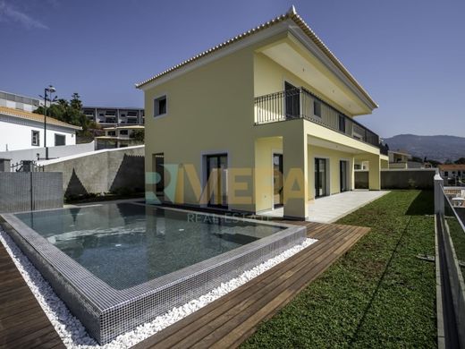 Luxury home in Funchal, Madeira