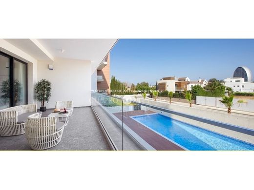 Piso / Apartamento en Mésa Geitoniá, Limassol District