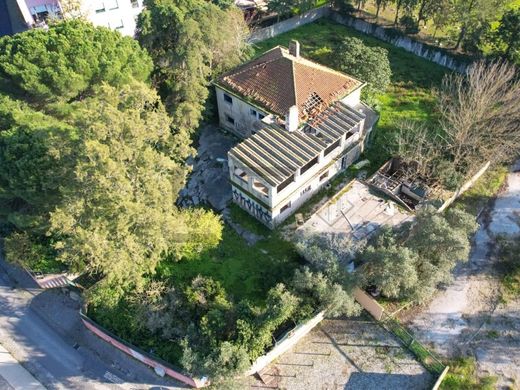 Detached House in Lisbon