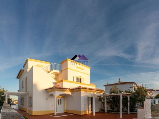 Casa de lujo en Vila Real de Santo António, Faro