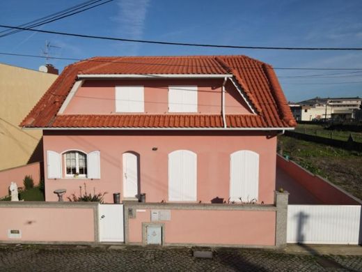 Элитный дом, Póvoa de Varzim, Distrito do Porto