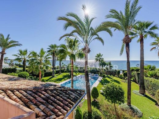Villa in Estepona, Malaga