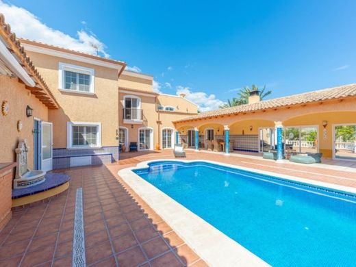 Villa in Busot, Alicante