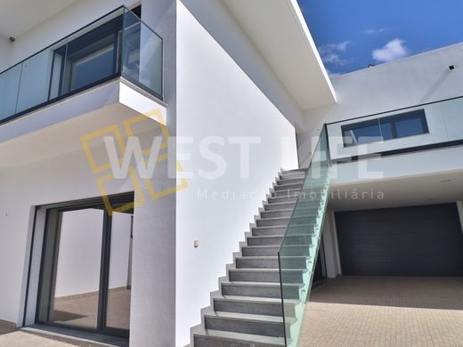 Luxe woning in Torres Vedras, Distrito de Lisboa