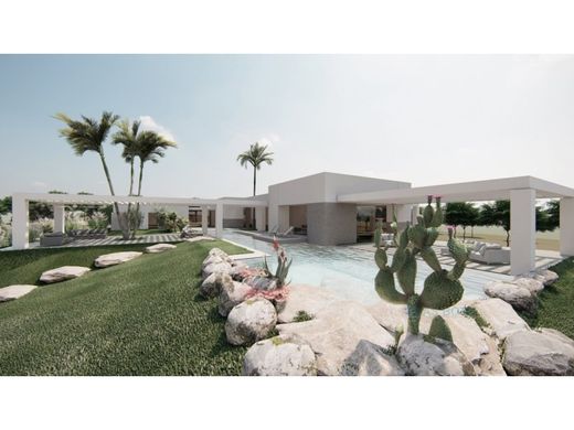 Terreno a Loulé, Distrito de Faro