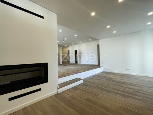 Piso / Apartamento en Amadora, Lisboa