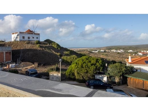 다세대 빌라 / Aljezur, Distrito de Faro