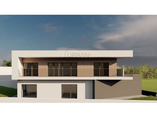 Chalet Pareado en Viseu