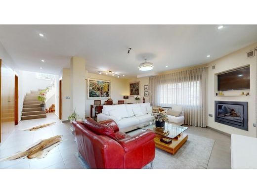 منزل ﻓﻲ Ribarroja del Turia, Província de València