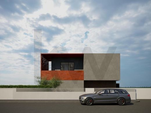 Casa de lujo en Charneca de Caparica, Almada
