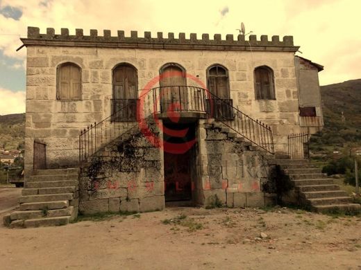 Mansion in Chaves, Distrito de Vila Real