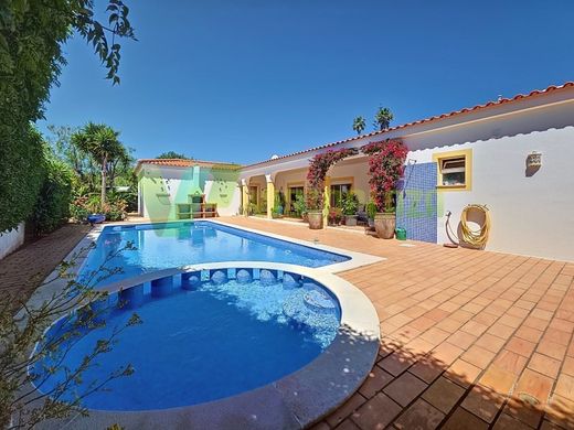 Casa Independente - Portimão, Faro