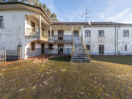 Luxury home in Santa Maria da Feira, Aveiro