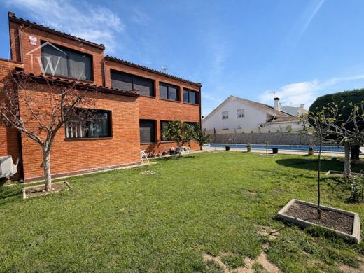 Luxus-Haus in El Vendrell, Provinz Tarragona