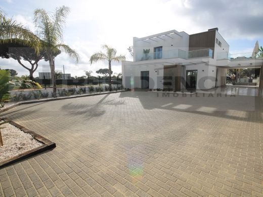 Πολυτελή κατοικία σε Loulé, Distrito de Faro