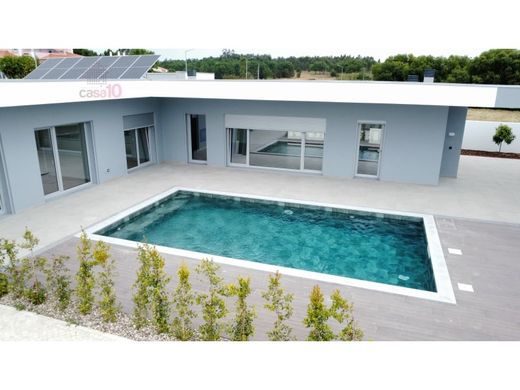 Luxury home in Caldas da Rainha, Distrito de Leiria